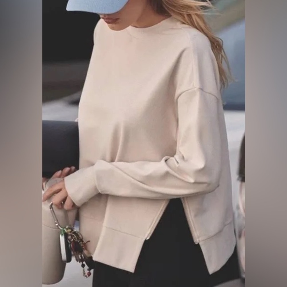 VARLEY Horton Side Zip Midlayer in Brushed Rib. Size XS.